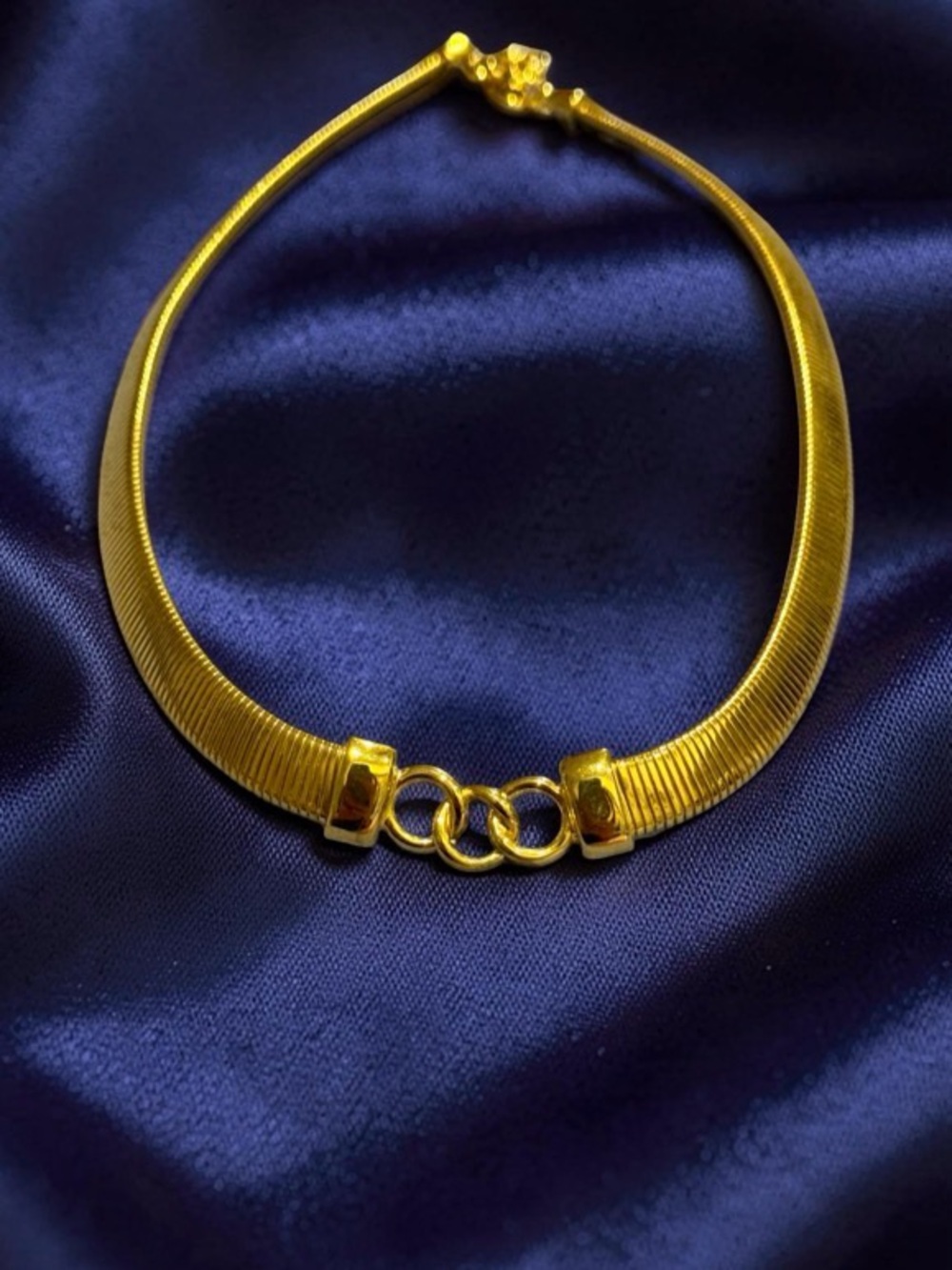 Vintage Elegant Gold Tone Herringbone Collar Necklace